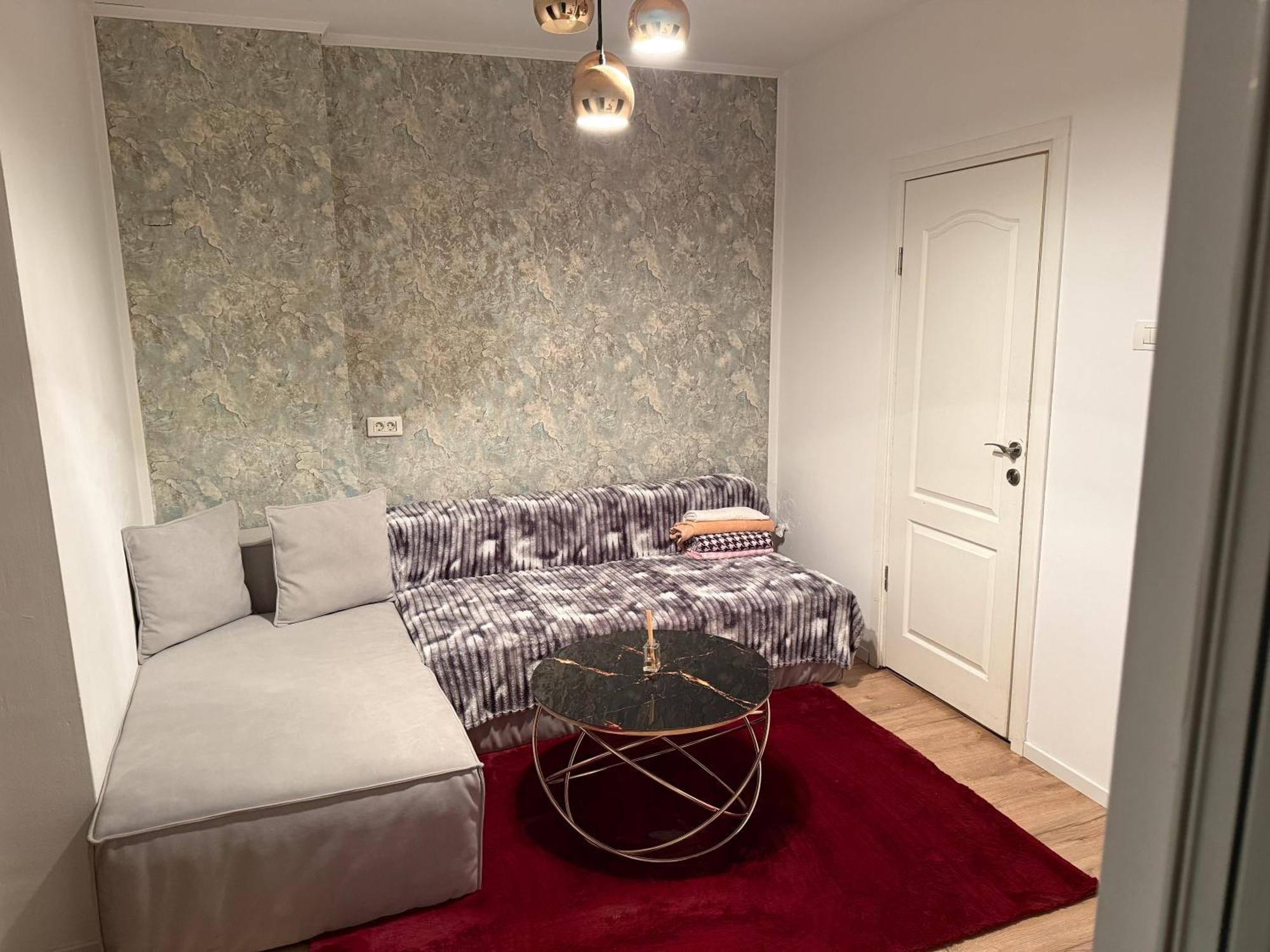 Milan Apartment *